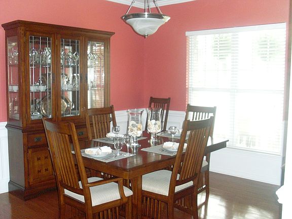 Dining Room/Flex Space