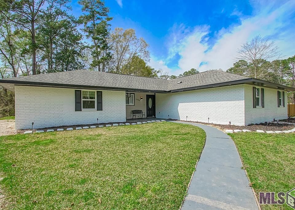 1st image of 28915 Dabney Dr