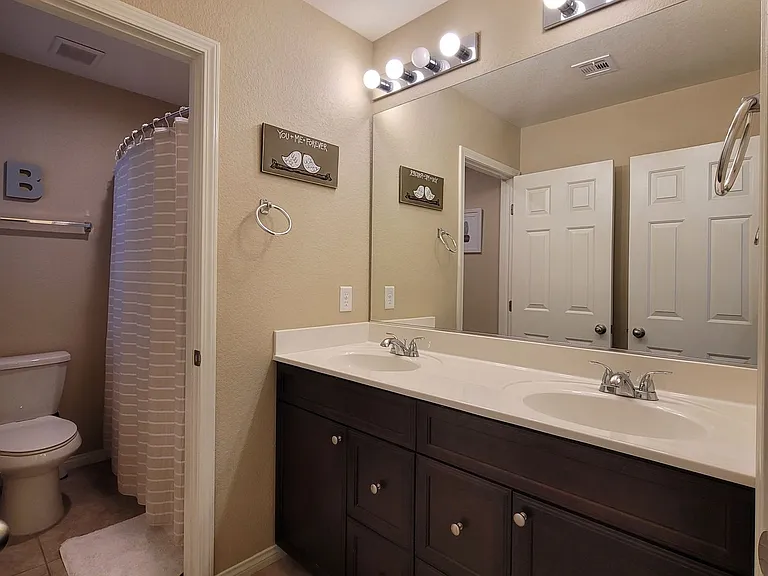 5623 Bishop Flowers St — Photo 51
