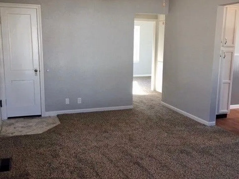 2225 S Grove St — Photo 5