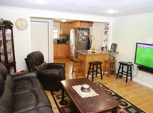215 Common St APT 4, Quincy, MA 02169
