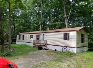 154 Southerton Ln, Greentown, PA 18426