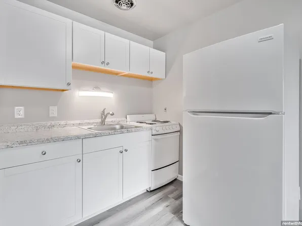 Memorial Ridge - 700, 700 S Memorial Dr #12, Appleton, WI 54911