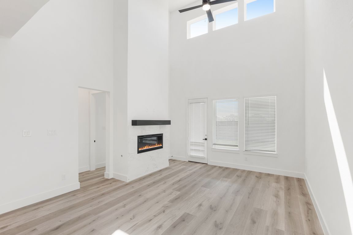 next background image