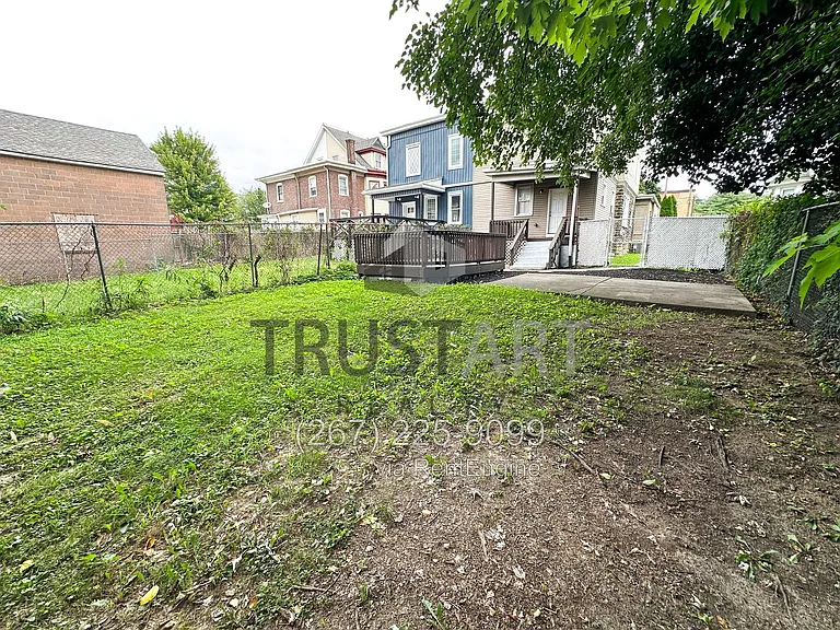 6908 Old York Rd — Photo 43