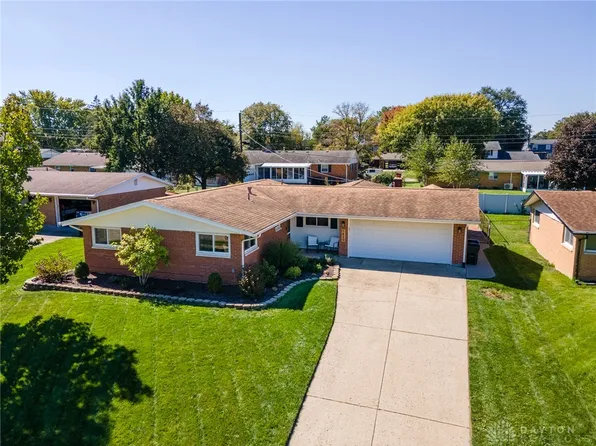1820 Tahoe Dr, Xenia, OH 45385