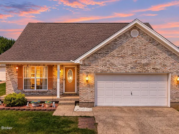 8815 Wisdom Ln, Louisville, KY 40229
