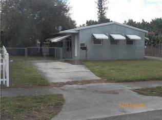 1520 N 70th Way, Hollywood, FL 33024