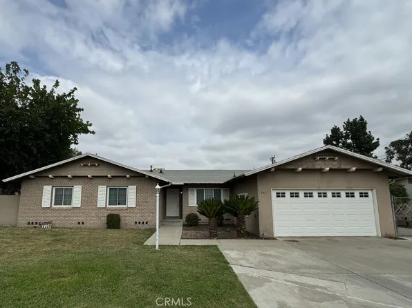 202 E Shamrock St, Rialto, CA 92376