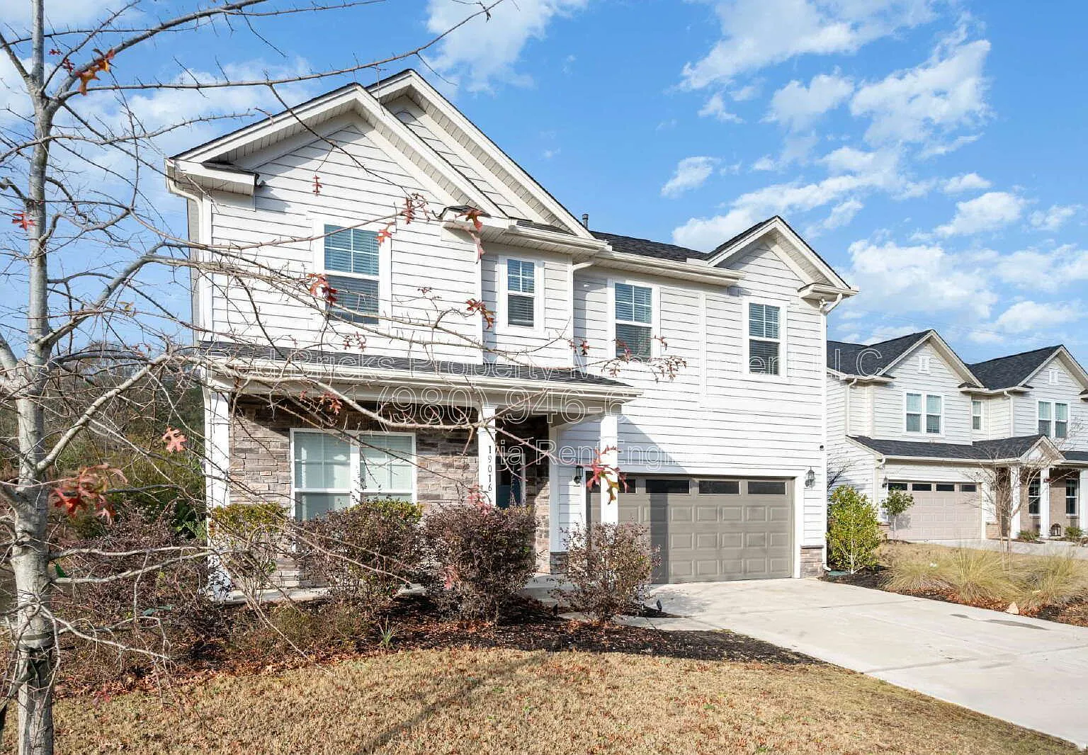 5 bed, 3.5 bath, 2868 sqft, $2,995 — Photo 2