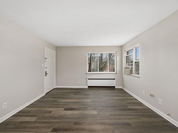 2nd image of 3910 E Gatewood Ln APT 3