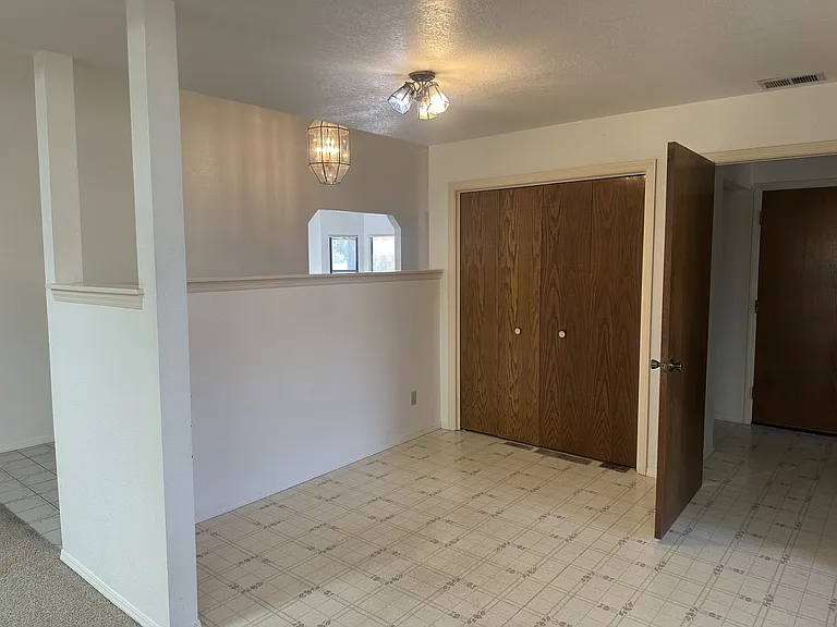 2939 S Stardust Dr — Photo 12