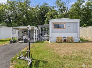 1050 Howard Street #9, Raymond, WA