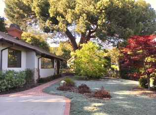 181 Santo Tomas Ln, Santa Barbara, CA 93108