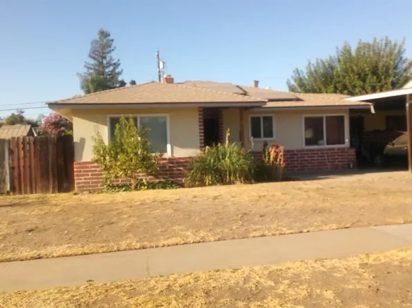 2977 E Robinson Ave, Fresno, CA 93726