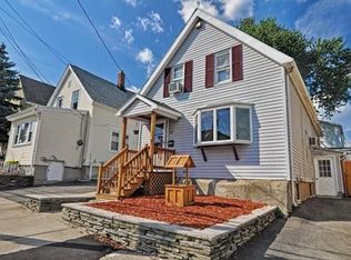 47 Arlington St, Everett, MA 02149
