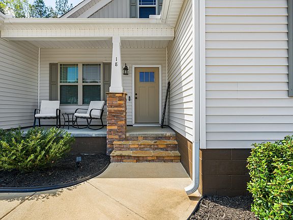 5th image of 18 Purple Mist Ln