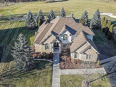 6035 Brookstone Ln Grand Blanc MI 48439 Zillow