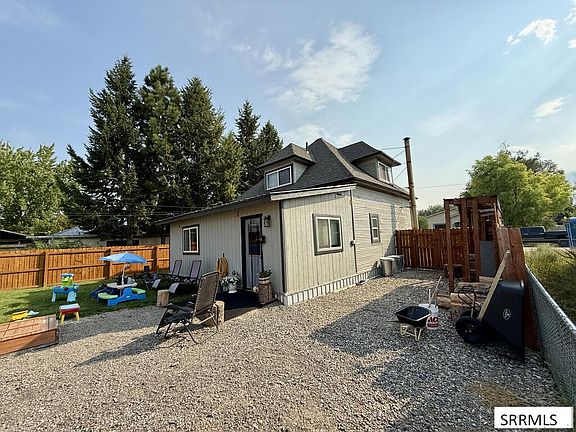 5th image of 604 Hope Ave