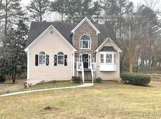 7060 Wyngate Dr, Cumming, GA 30040