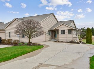 3436 Pigeon Hill Ct, Muskegon, MI 49441