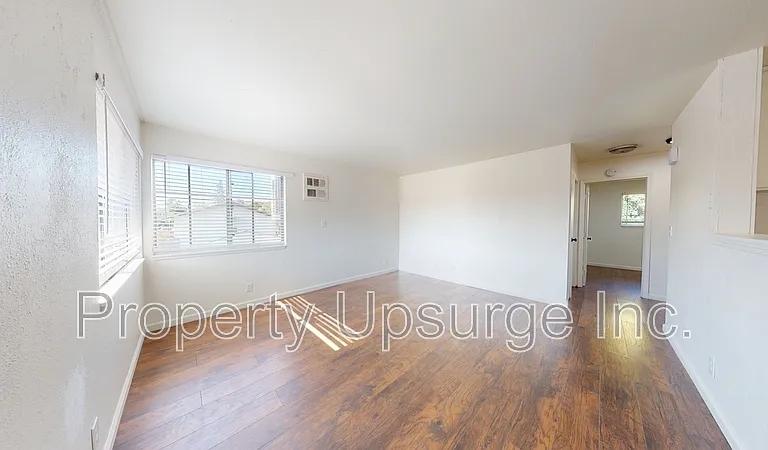 2790 Irwin Rd #1 — Photo 3