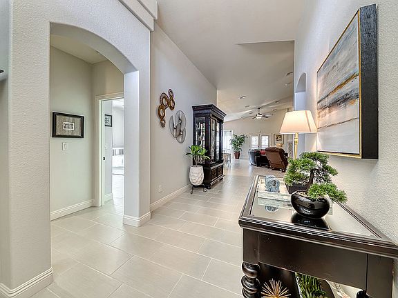 4th image of 1057 Astounding Hills Dr