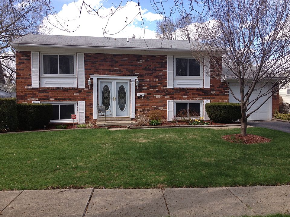 1st image of 1727 Sheffield Dr