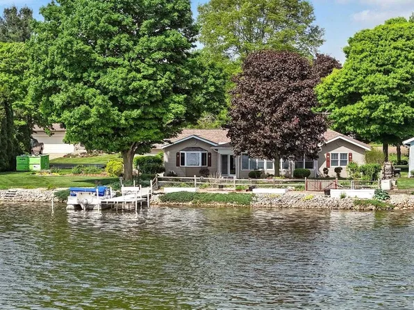 2750 N Lakeview Dr, Warsaw, IN 46582