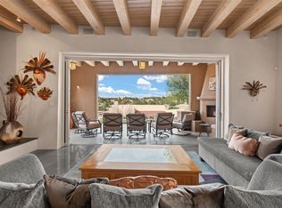 50 Paseo Aragon, Santa Fe, NM 87506