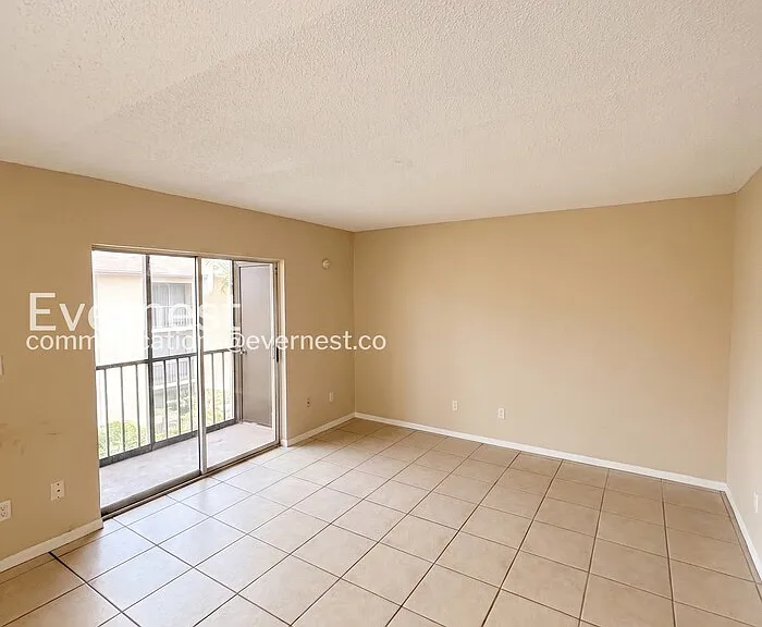 5541 Bay Blvd #301 — Photo 13