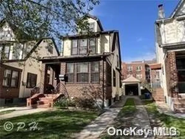 140-95 Burden Crescent, Jamaica, NY 11435