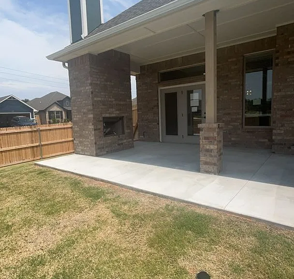 3324 Courtney Creek Dr — Photo 23