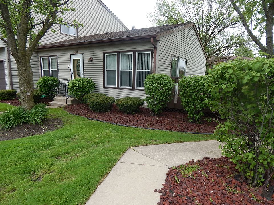 1st image of 20165 S Fairwood Ct #205