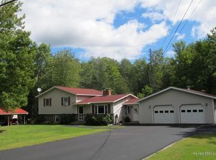 907 Eastern Ave, Holden, ME 04429