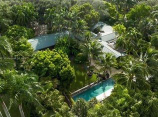 7722 Ponce De Leon Rd, Miami, FL 33143