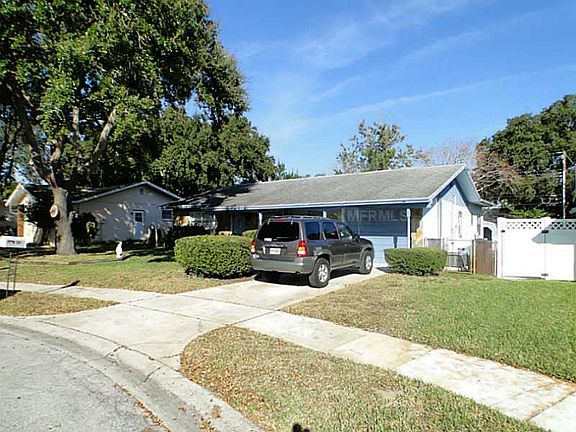 3rd image of 506 Edmonton Ct