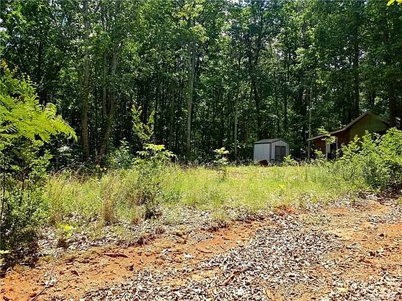 4th image of 4861 Sierra Dr