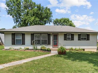 819 S Water St, Liberty, MO, 64068