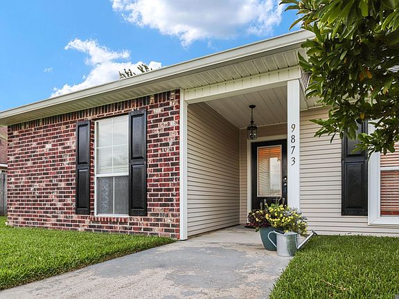 2nd image of 9873 Chapel Hill Dr
