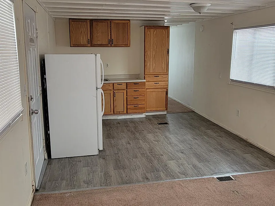 247 N 2 W #11