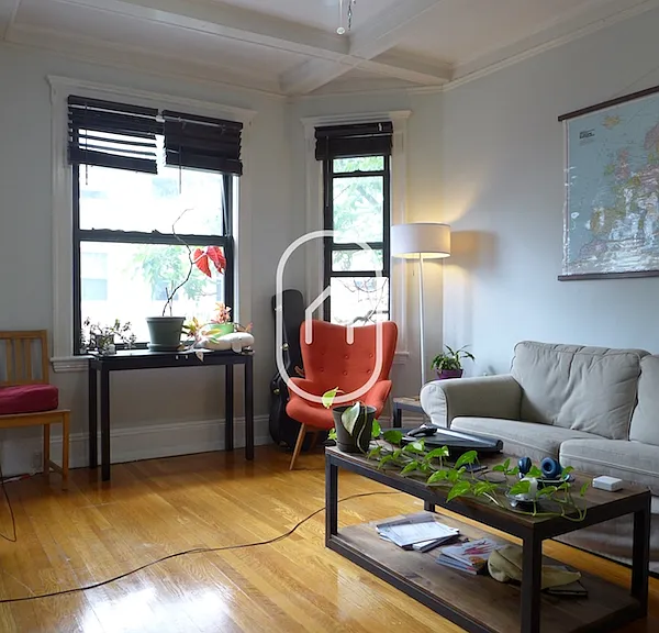 141 Sutherland Rd #1 — Photo 1
