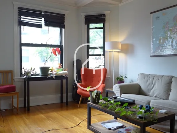 141 Sutherland Rd APT 2, Brighton, MA 02135