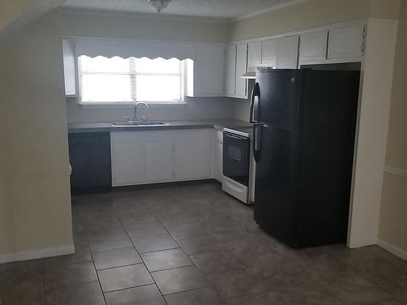 2nd image of 5382 Zachary Dr
