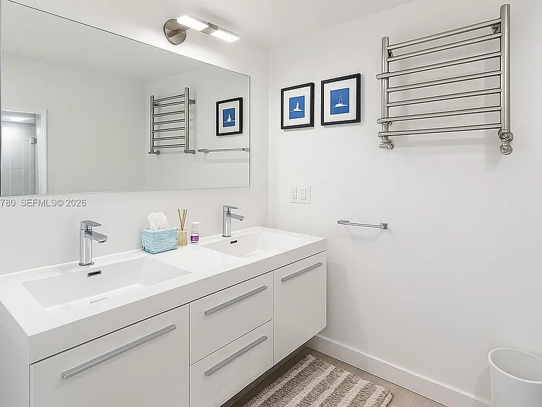 2301 Collins Ave #636 — Photo 13