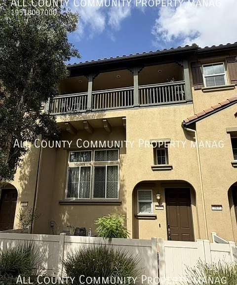 315 W Linden Dr — Photo 1