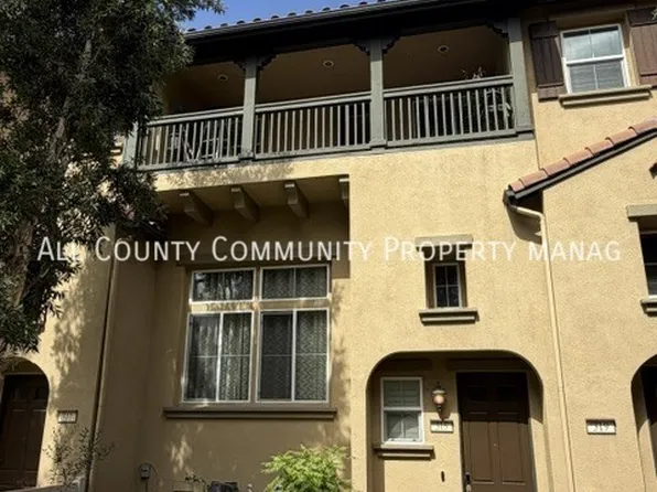 315 W Linden Dr, Orange, CA 92865