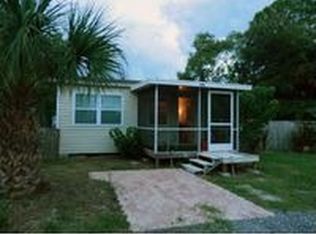 560 La Salle Ln, Merritt Island, FL 32952
