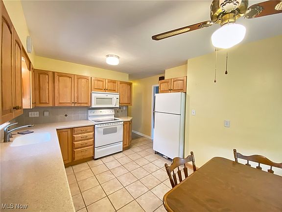 4th image of 6875 Orchard Blvd