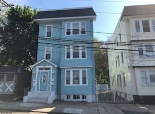 432 14th Ave, Irvington, NJ 07111